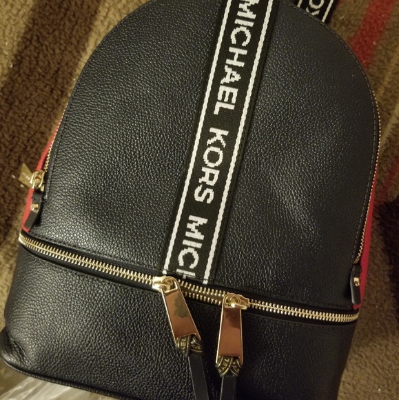 Backpack - Picture 1 of 3